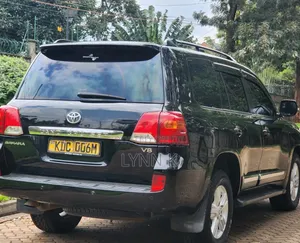 Toyota Land Cruiser 2013 Black