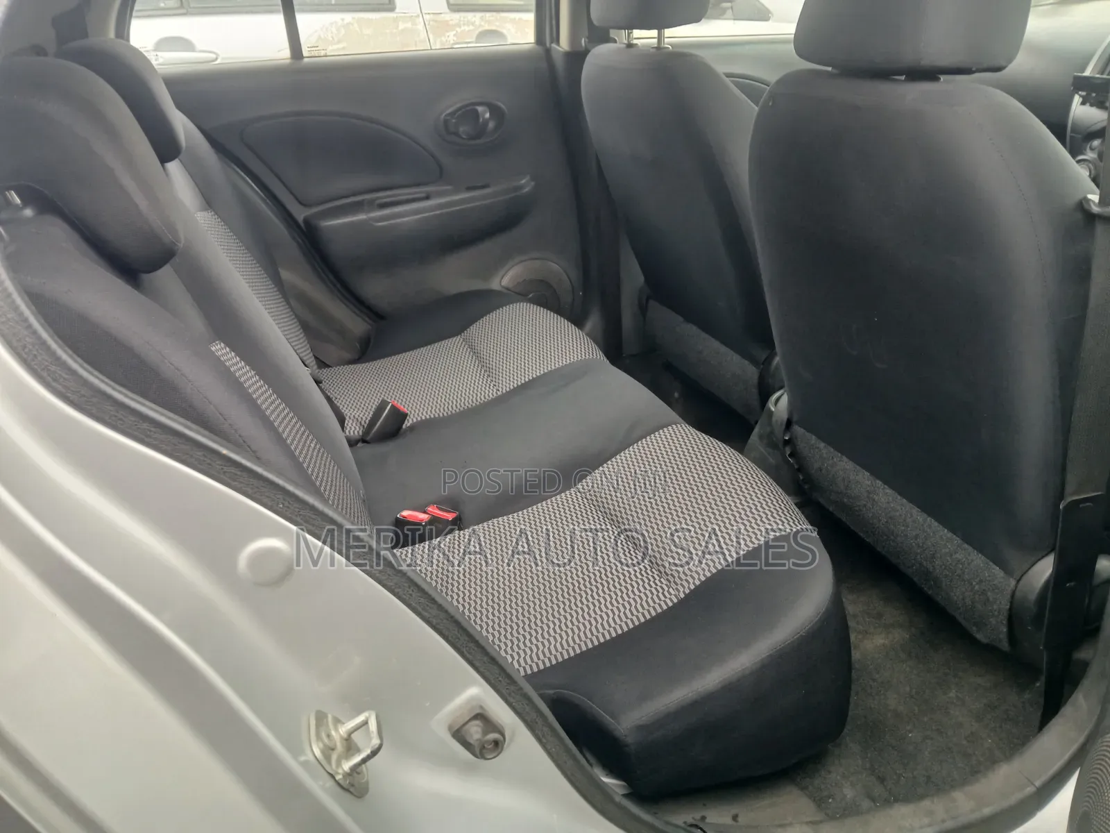 Nissan March 1.2 AWD 2015 Silver