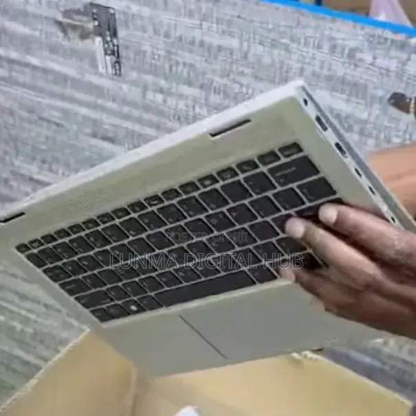 Laptop HP EliteBook 830 G6 16GB Intel Core i7 SSD 512GB