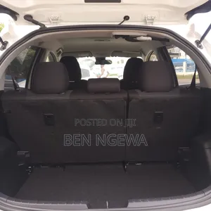 Toyota Vitz 2019 Silver