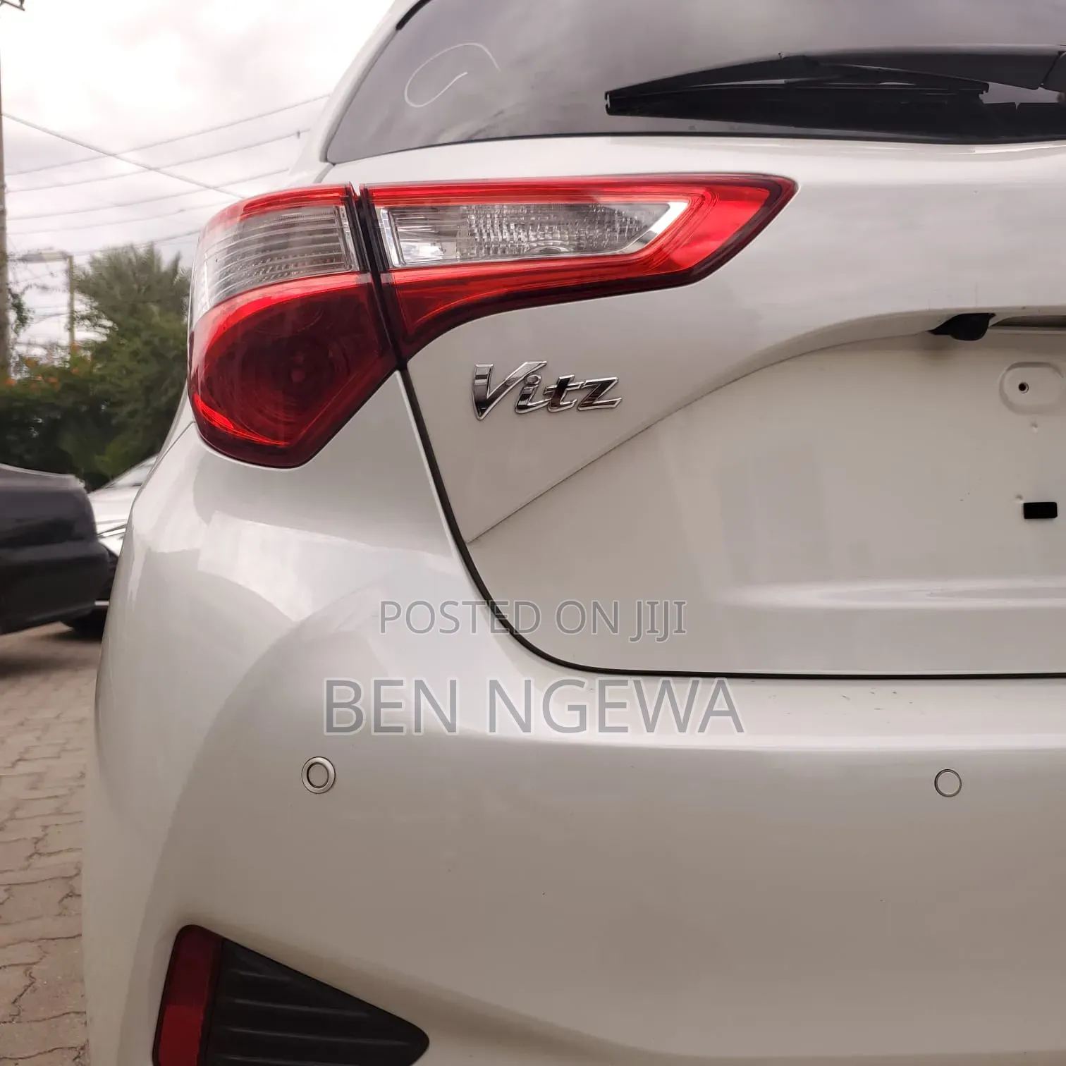 Toyota Vitz 2019 Silver