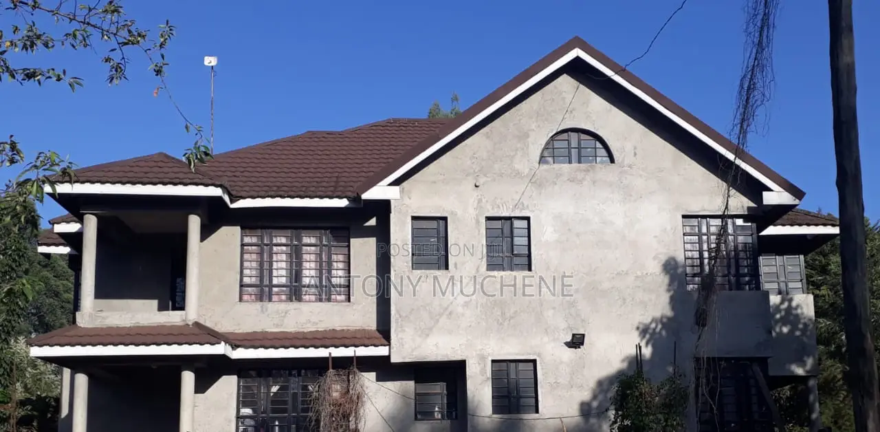 4bdrm House in Rungiri, Regen for sale