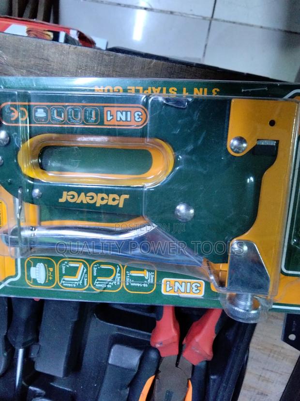 Jadever 3-in-1 Manual Staple - main view