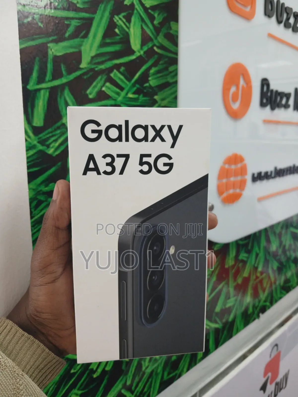 New Samsung Galaxy A37 128 GB Gray