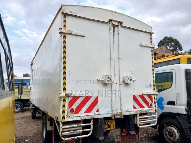 Mitsubishi Fh215,Flat Body Truck - thumbnail 7