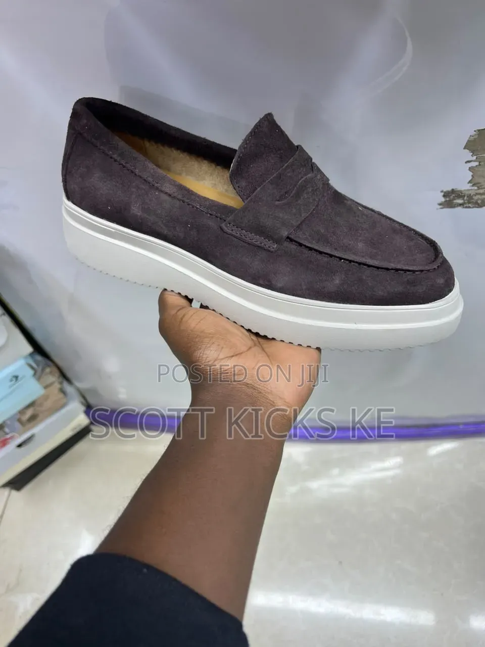 Loro Piana Summer Walk Bigsole