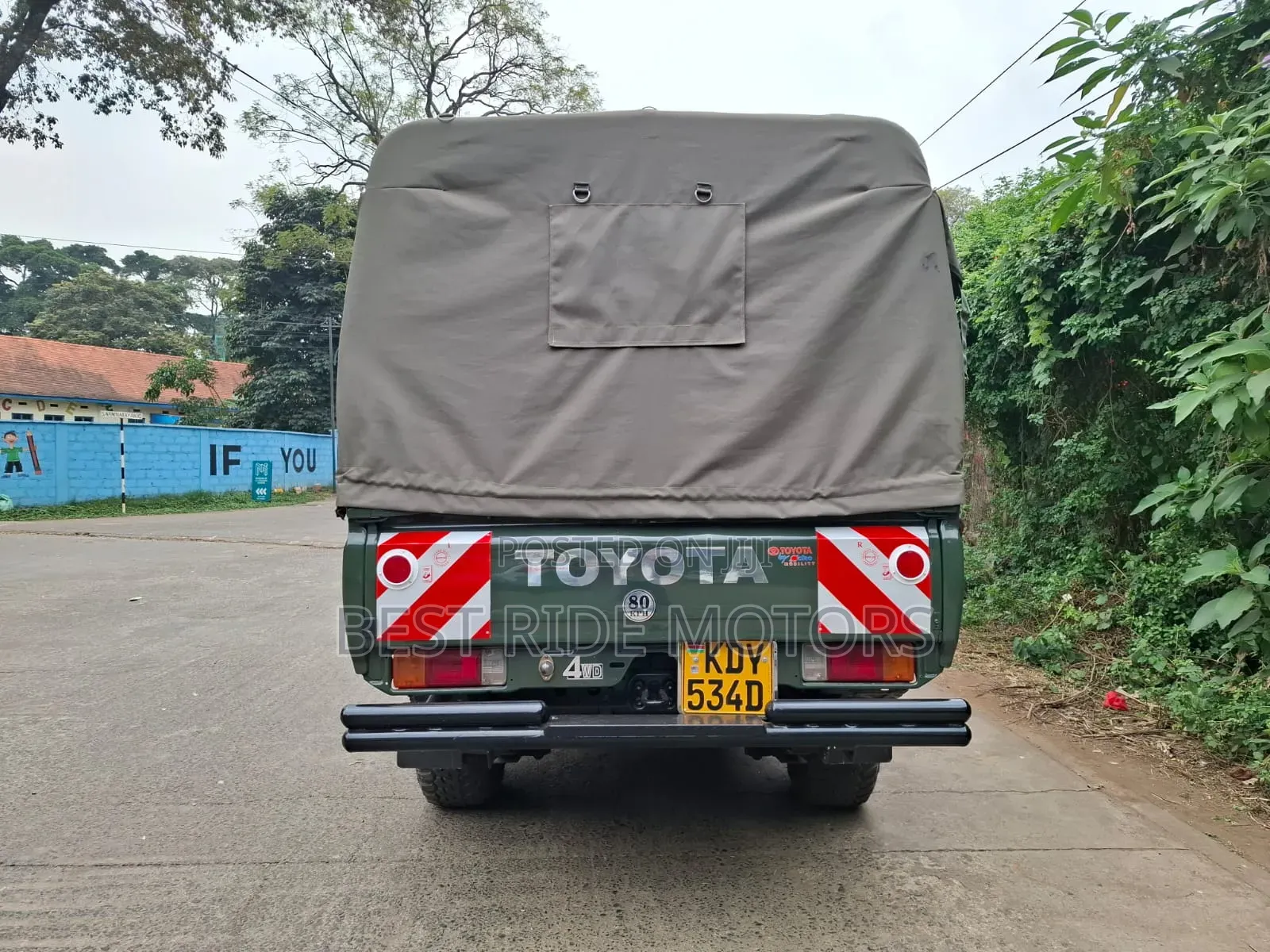 Toyota Land Cruiser 79 Series 2017 Green