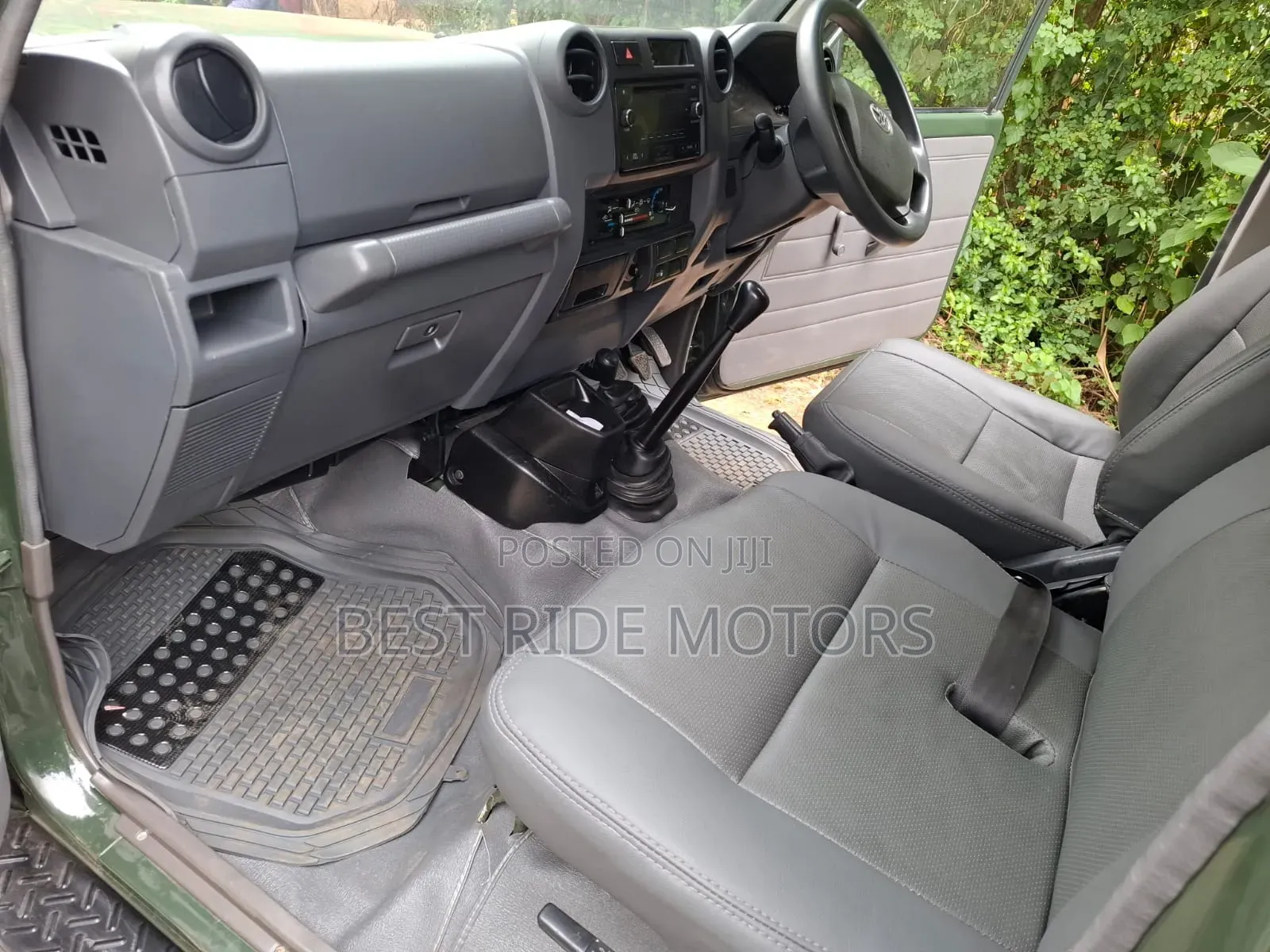 Toyota Land Cruiser 79 Series 2017 Green