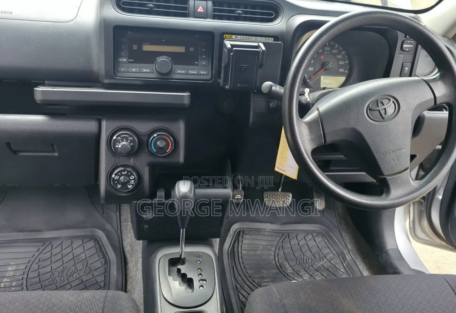 Toyota Probox 2018 Silver