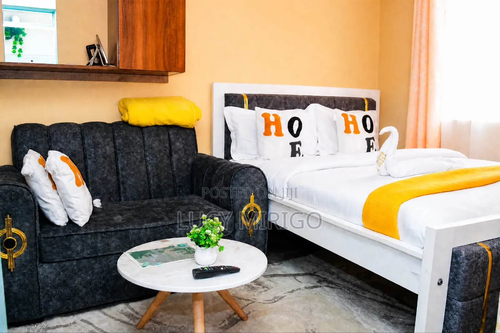Furnished Studio Airbnb in Lake View for Rent