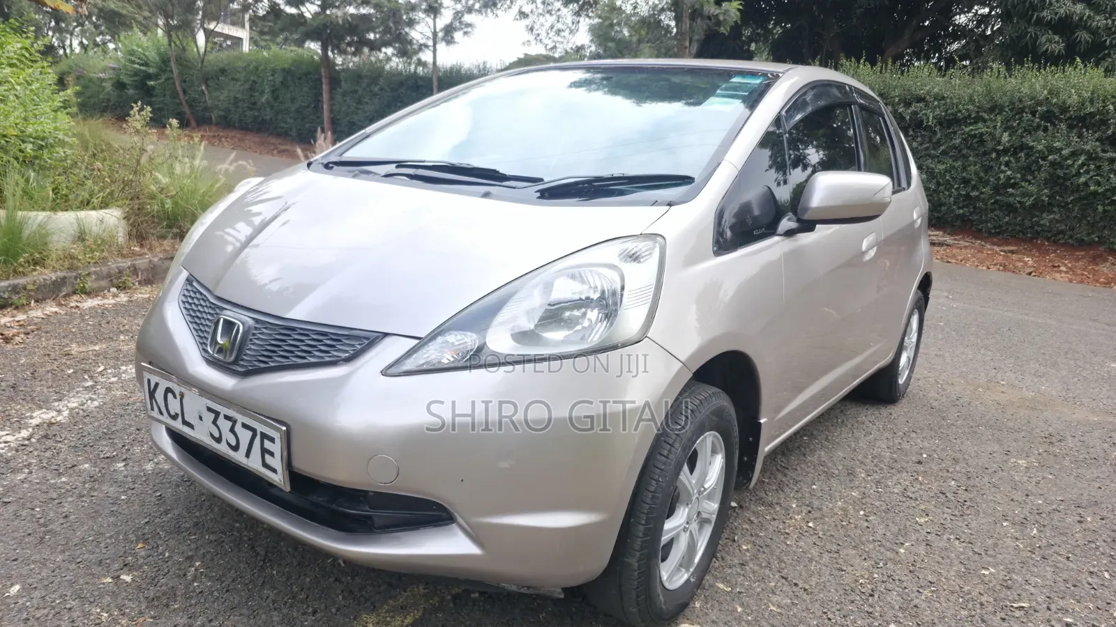 Honda Fit 2010 Gold