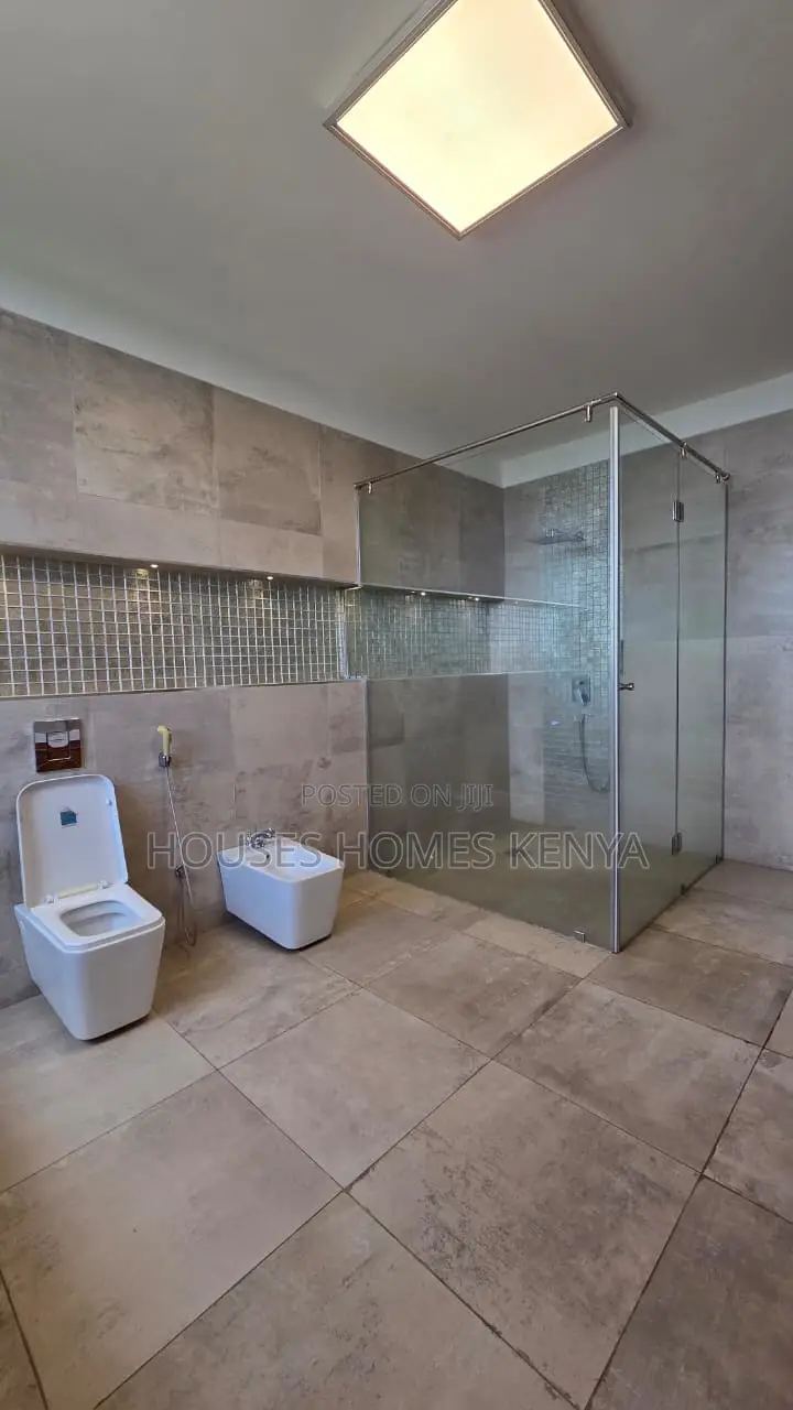 4bdrm Duplex in Parklands for rent