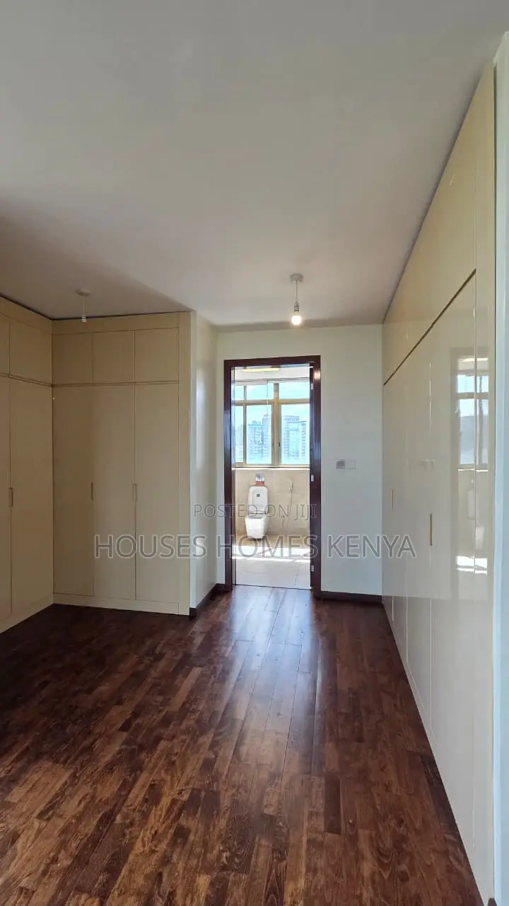 4bdrm Duplex in Parklands for rent