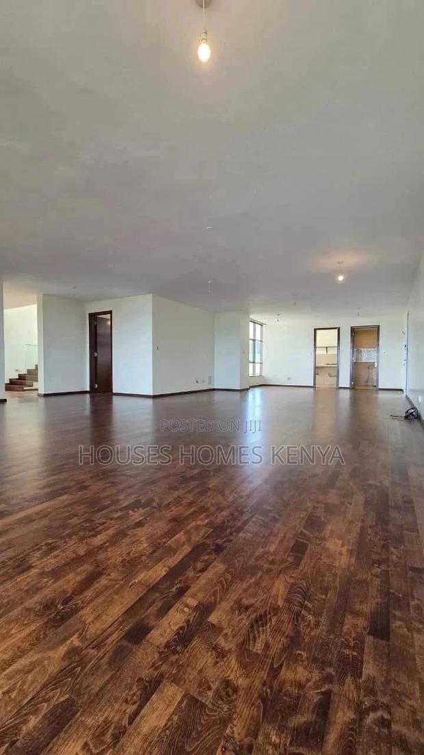 4bdrm Duplex in Parklands for rent