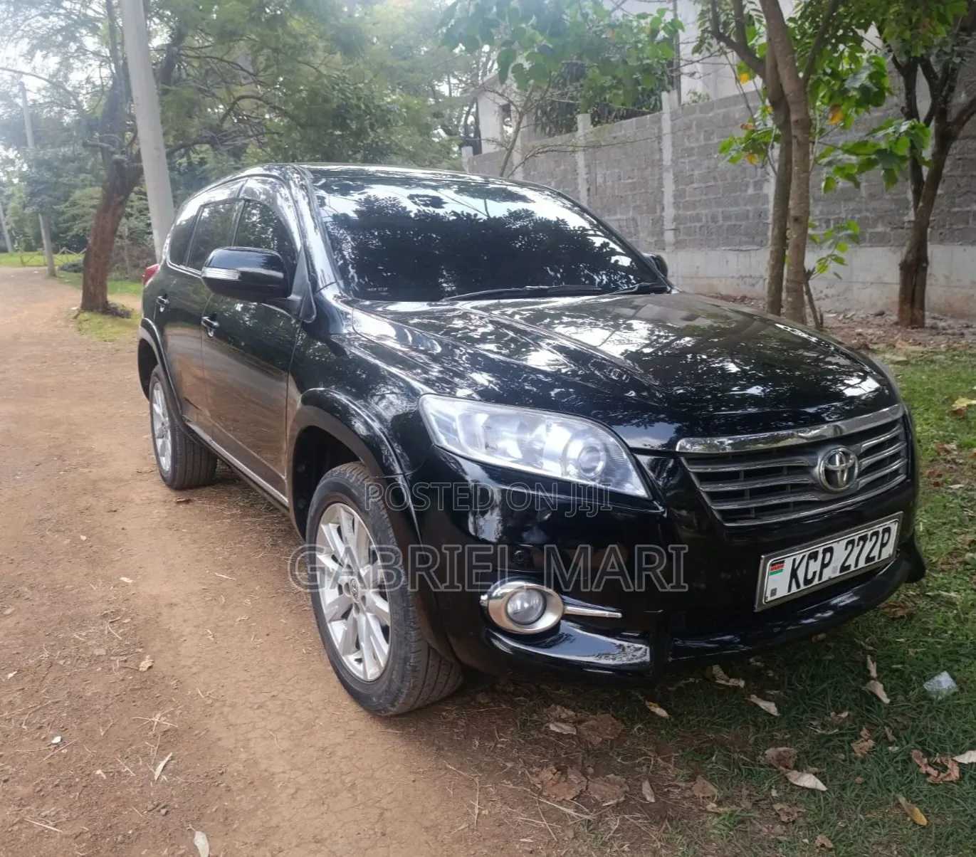 Toyota Vanguard 2010 Black