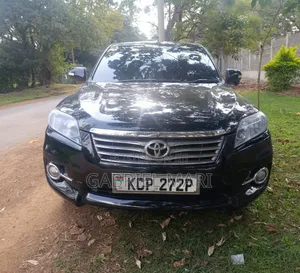 Toyota Vanguard 2010 Black
