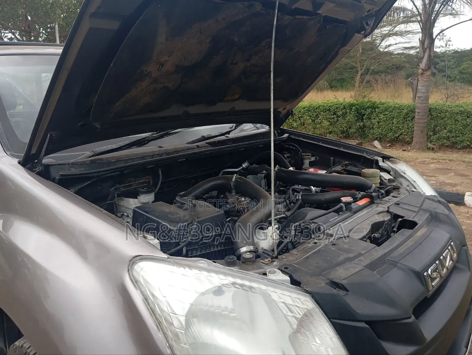 Isuzu D-MAX 2015
