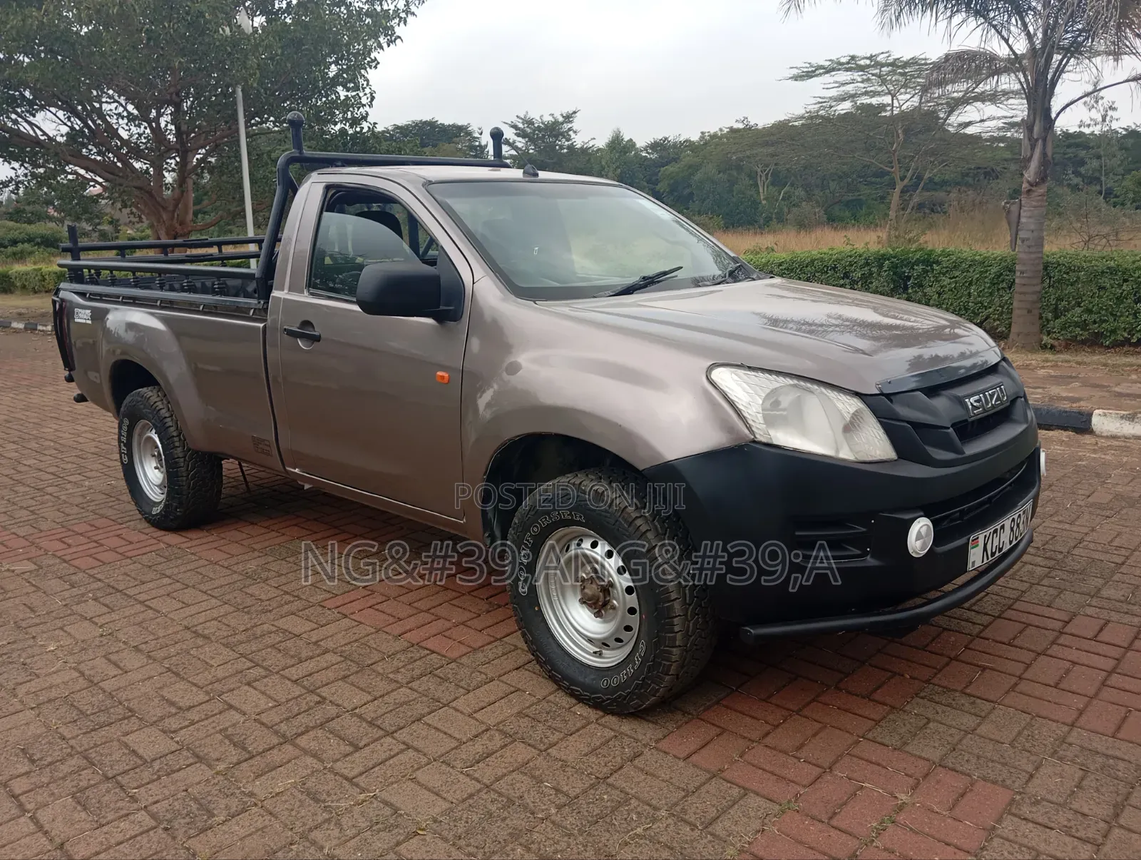 Isuzu D-MAX 2015