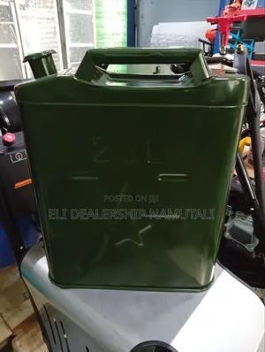 Professional Grade Metal Jerry Can/Long-Lasting Fuel Storage 20l
