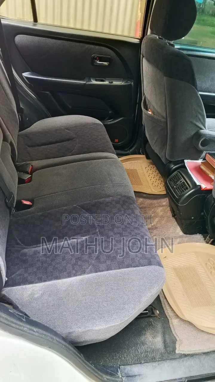 Toyota Harrier 2003 White