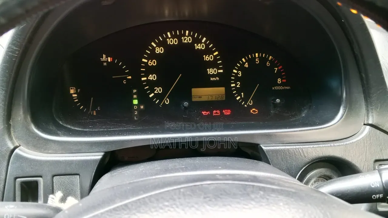 Toyota Harrier 2003 White