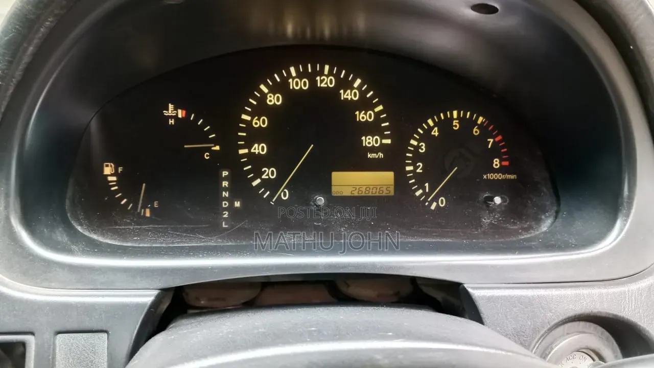 Toyota Harrier 2003 White