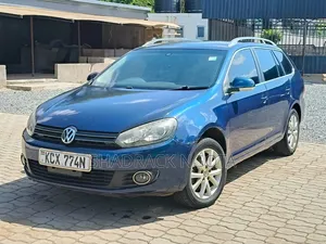 Volkswagen Golf 2012 Blue