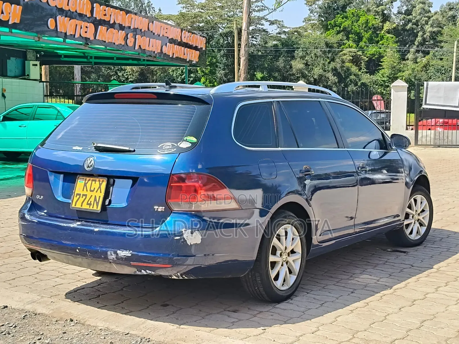 Volkswagen Golf 2012 Blue