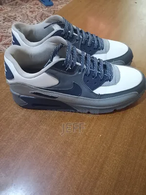 Nike Air Max 90