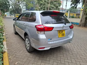 Toyota Corolla Fielder 1.5 Petrol FWD 2016 Silver