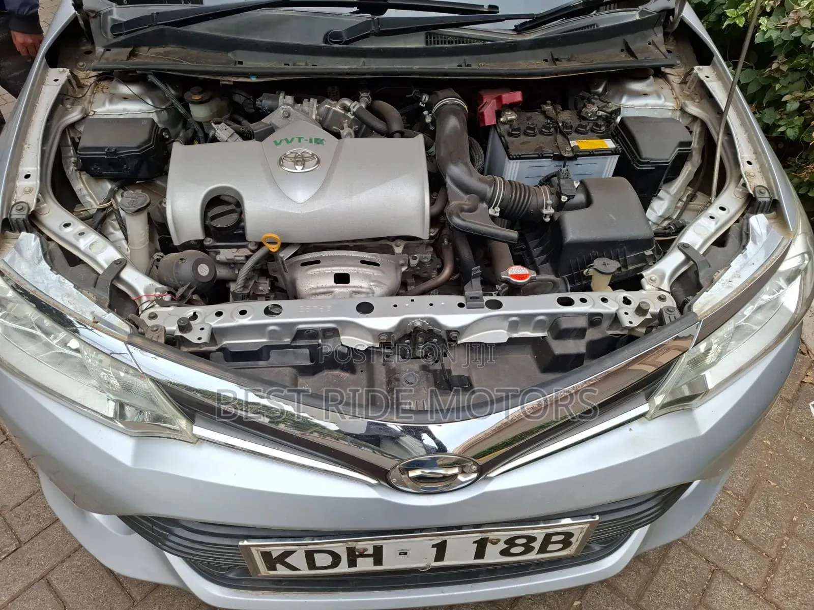Toyota Corolla Fielder 1.5 Petrol FWD 2016 Silver