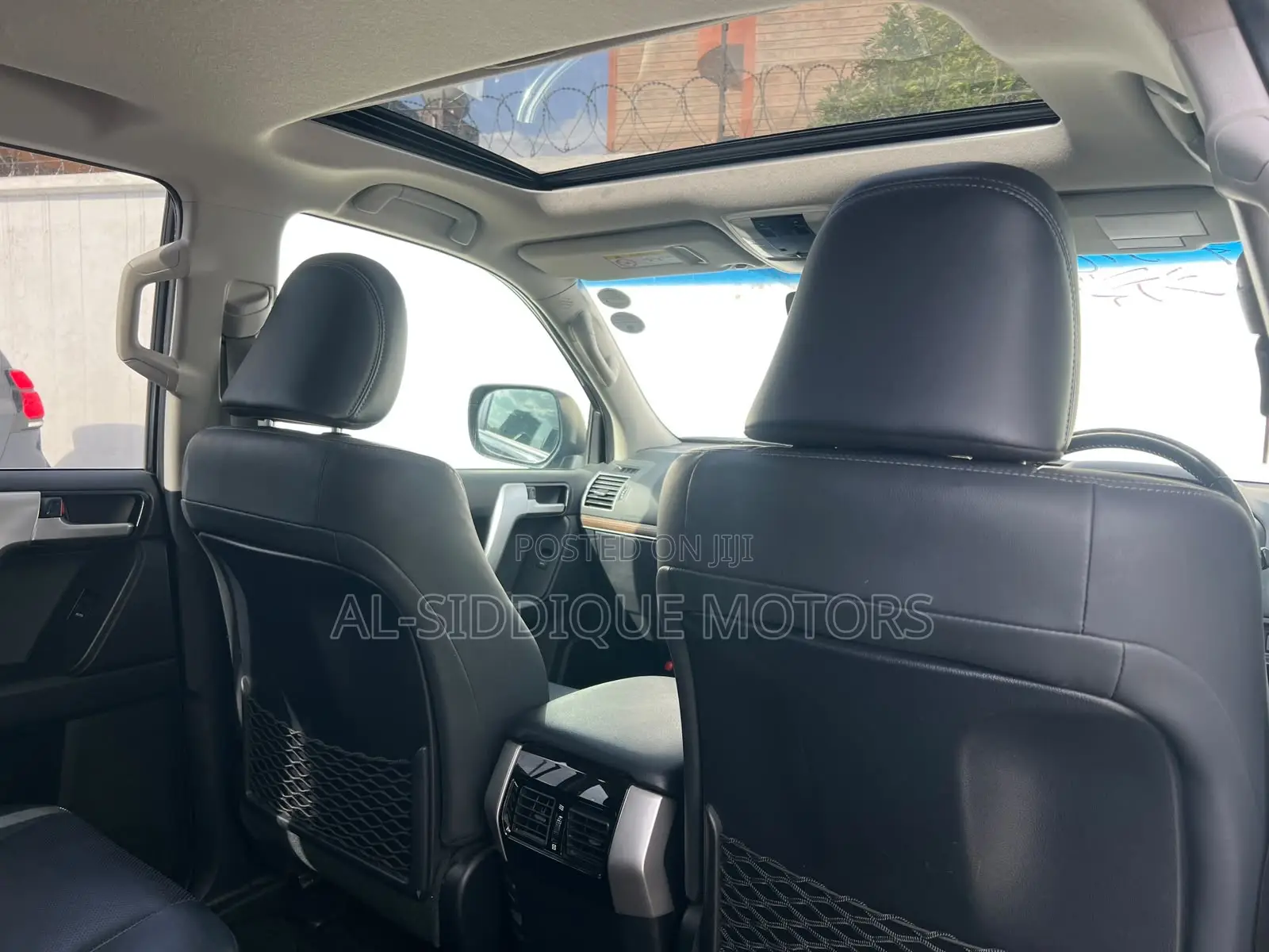Toyota Land Cruiser Prado 2.7 2019 Black