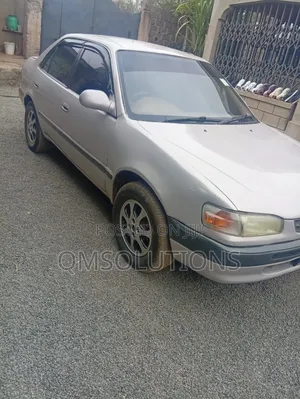 Toyota Corolla 1998 Silver