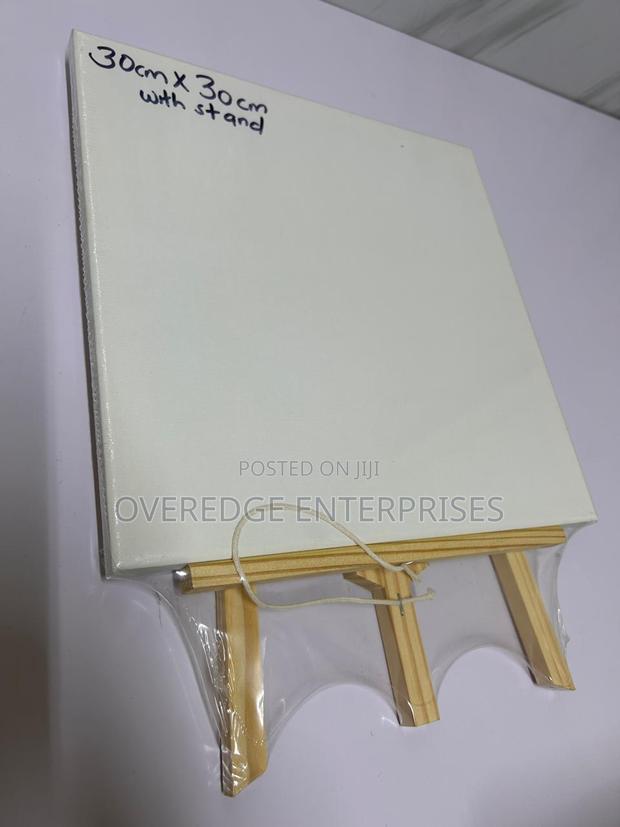 30cmx30cm Canvas With Stand