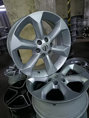 Nissan Navara Rims Size 17