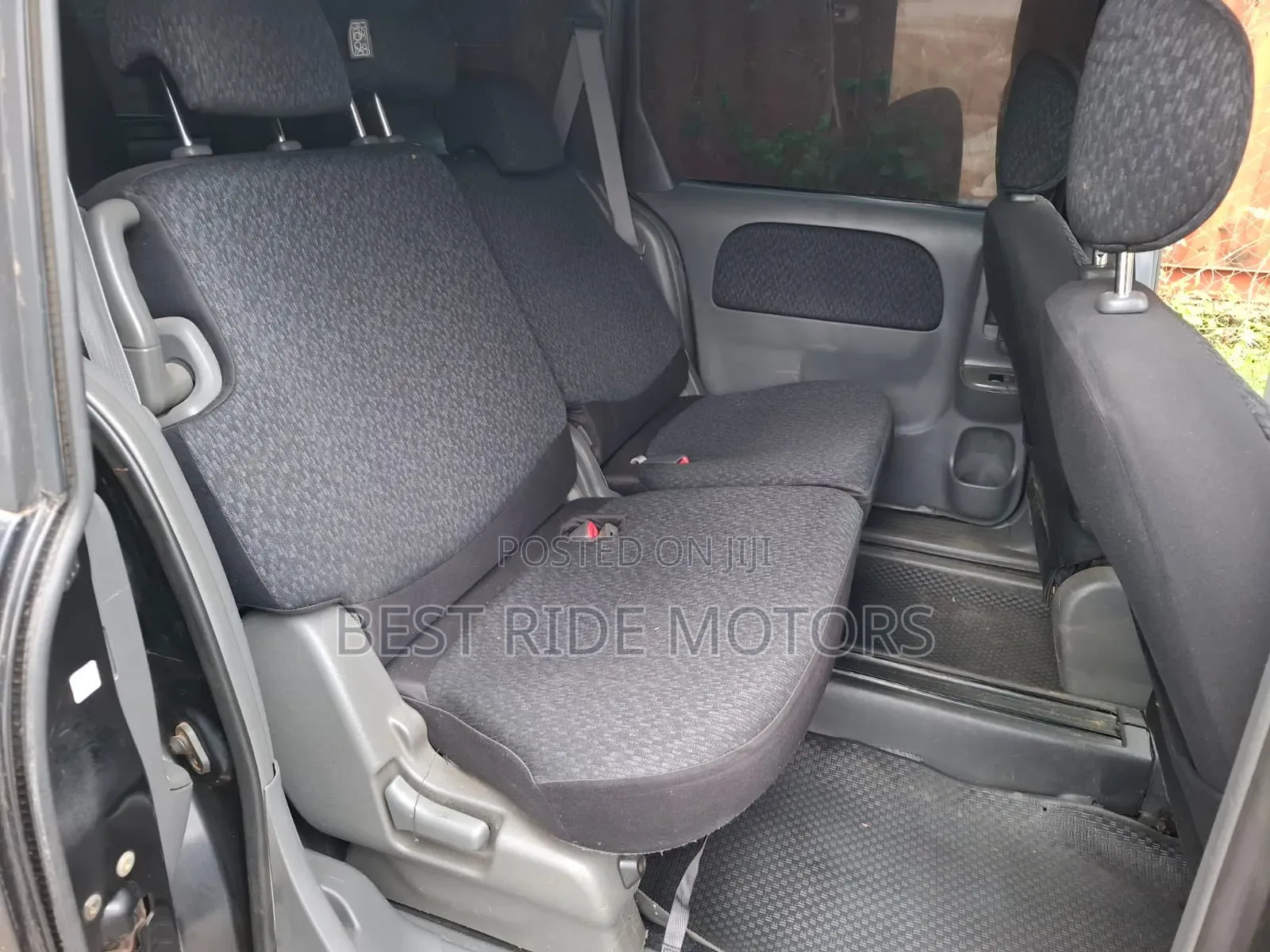 Toyota Sienta 2014 Black