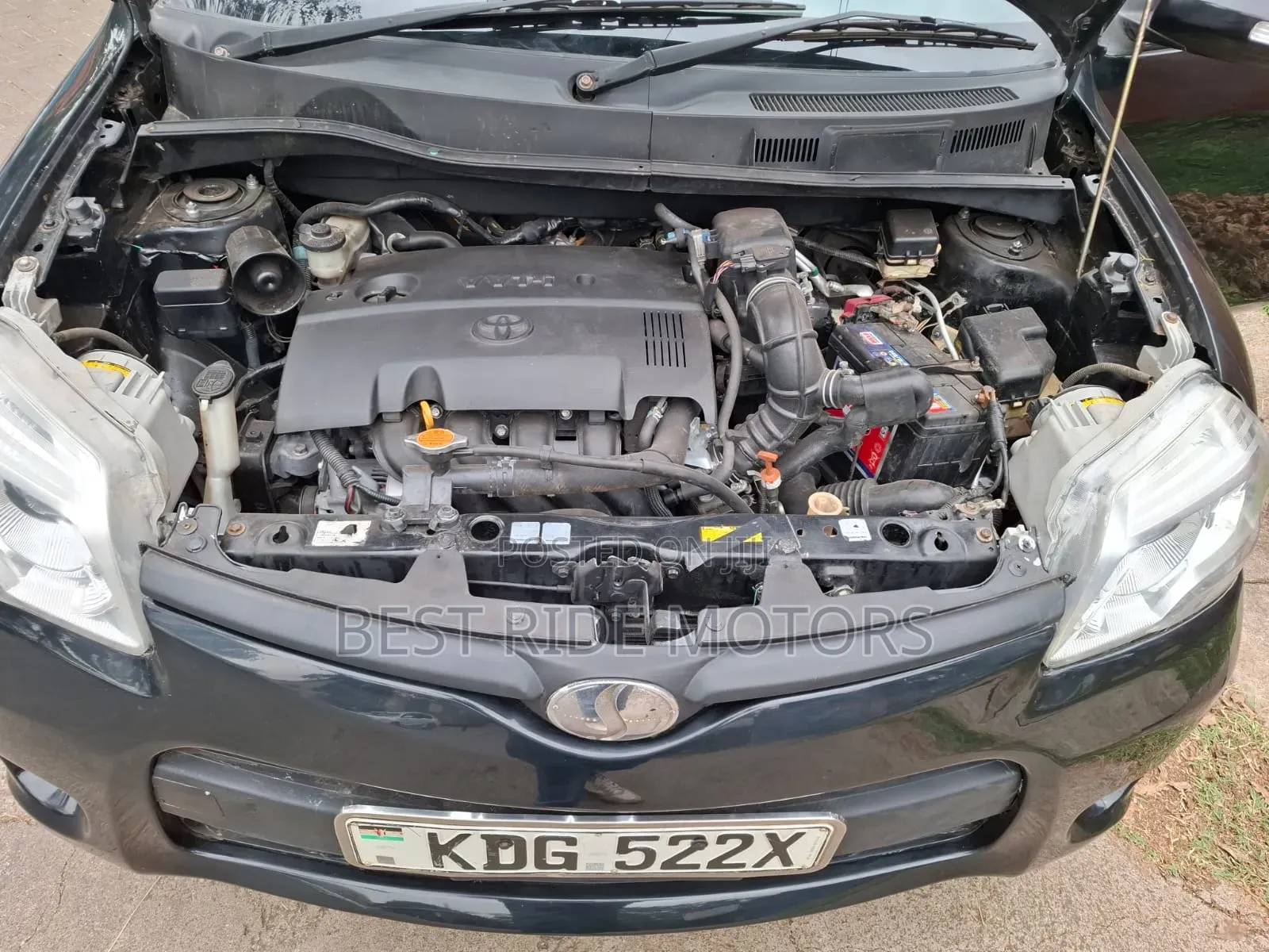 Toyota Sienta 2014 Black