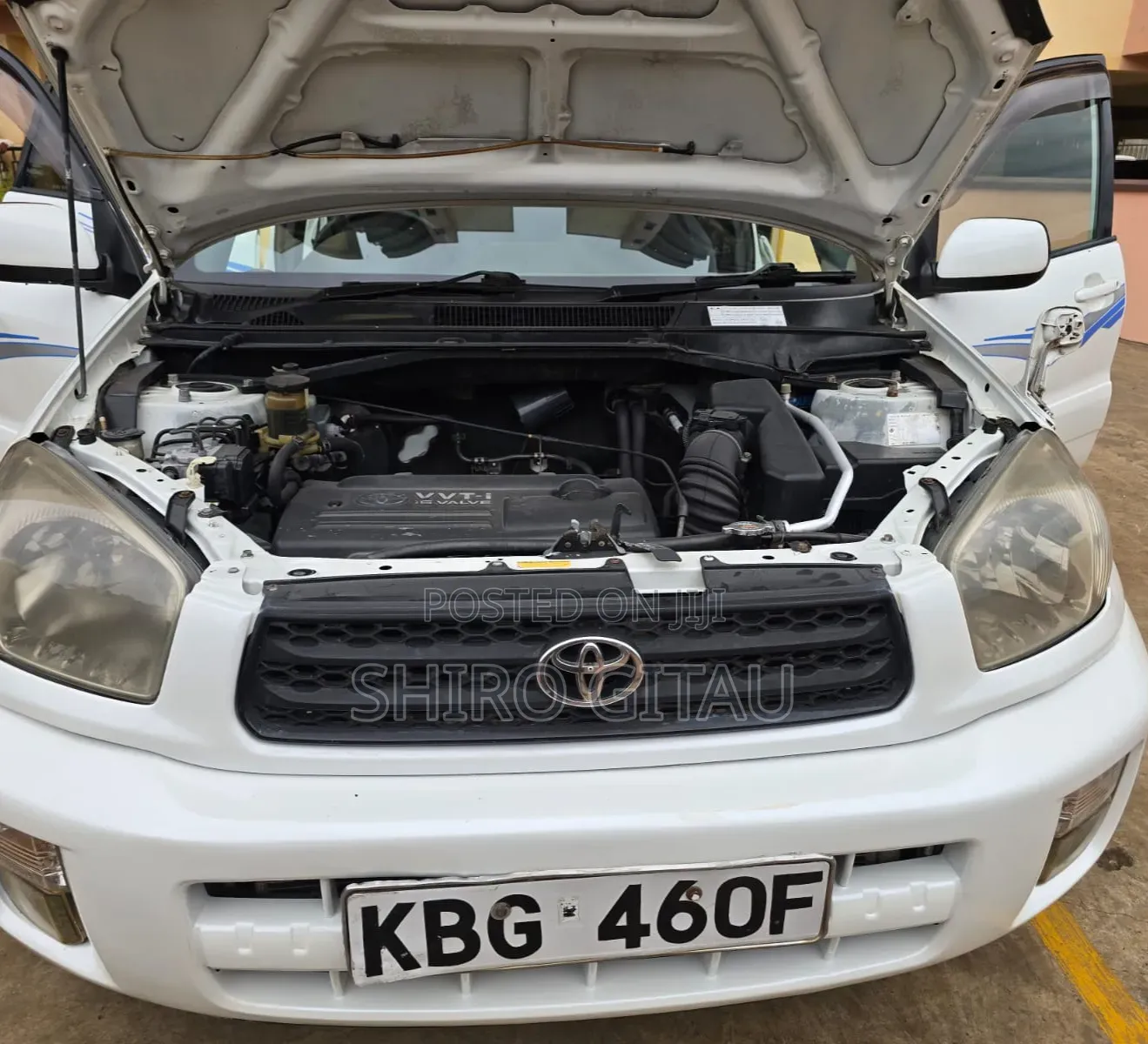 Toyota RAV4 2002 White