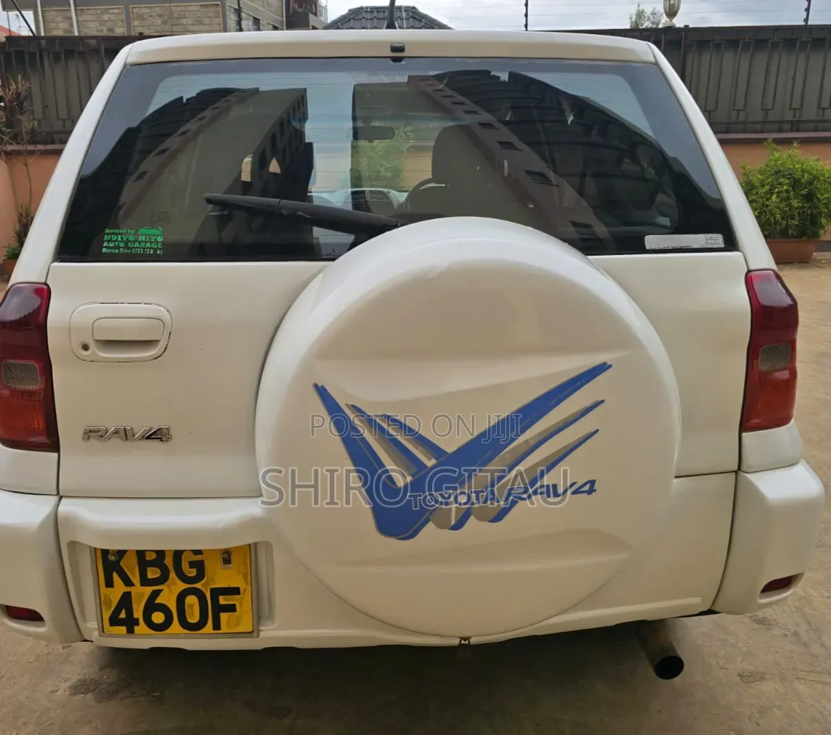 Toyota RAV4 2002 White