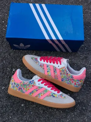 Floral Adidas
