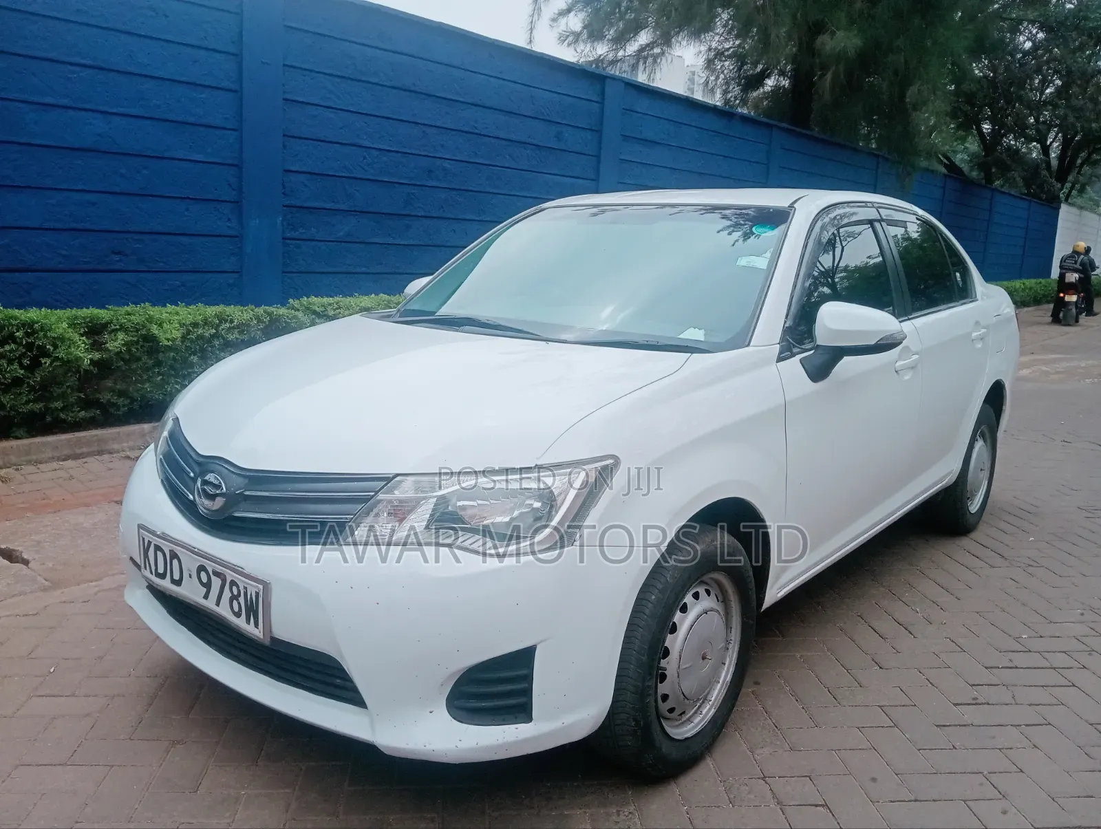 Toyota Axio 2013 White