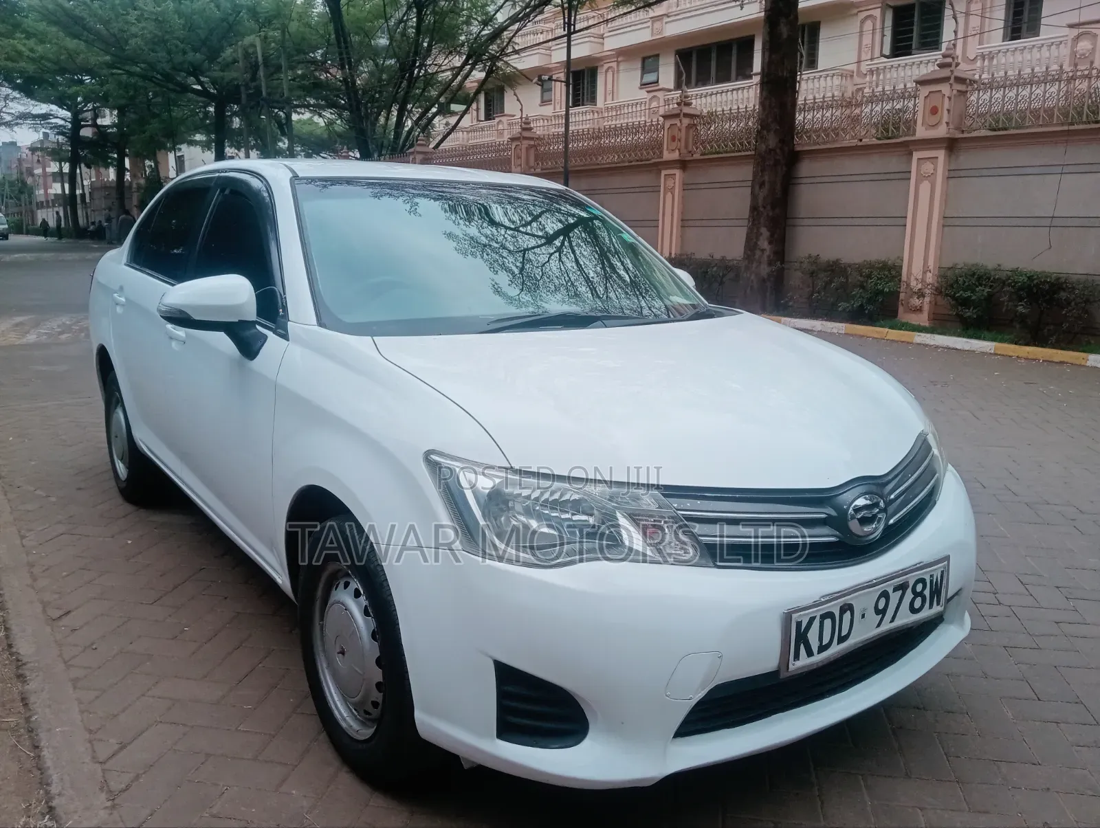 Toyota Axio 2013 White