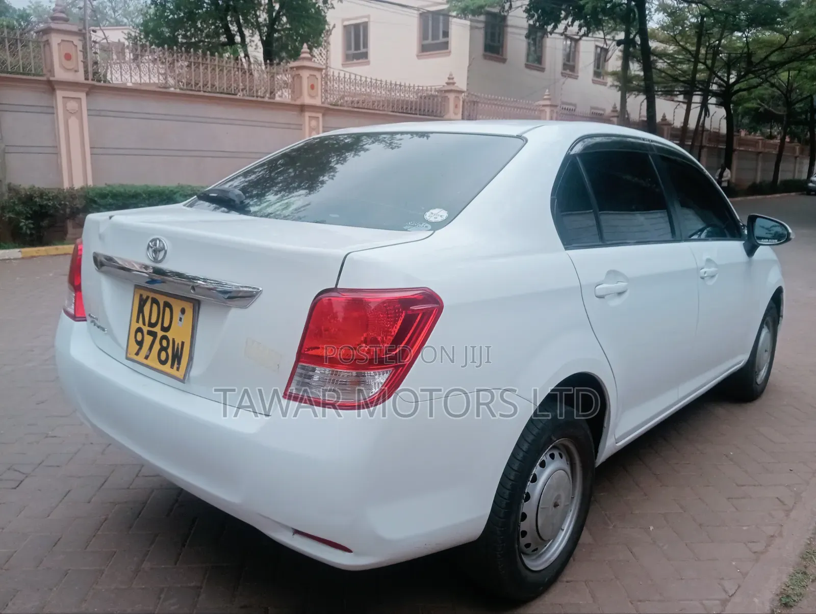 Toyota Axio 2013 White