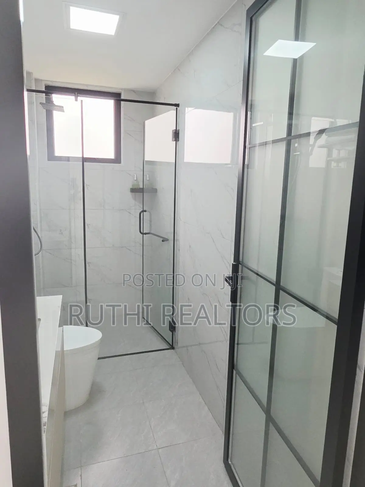 3bdrm Apartment in Kilimani, Hurlingham for sale
