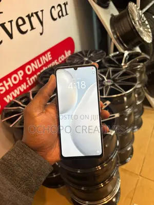 Vivo Y04 64 GB Bronze