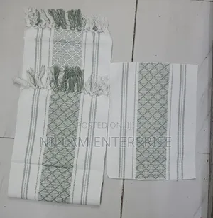 Braided Woven Textured Table Runner With Tassels + 6pcs Mats