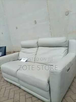 Nicoletti Electric Recliner