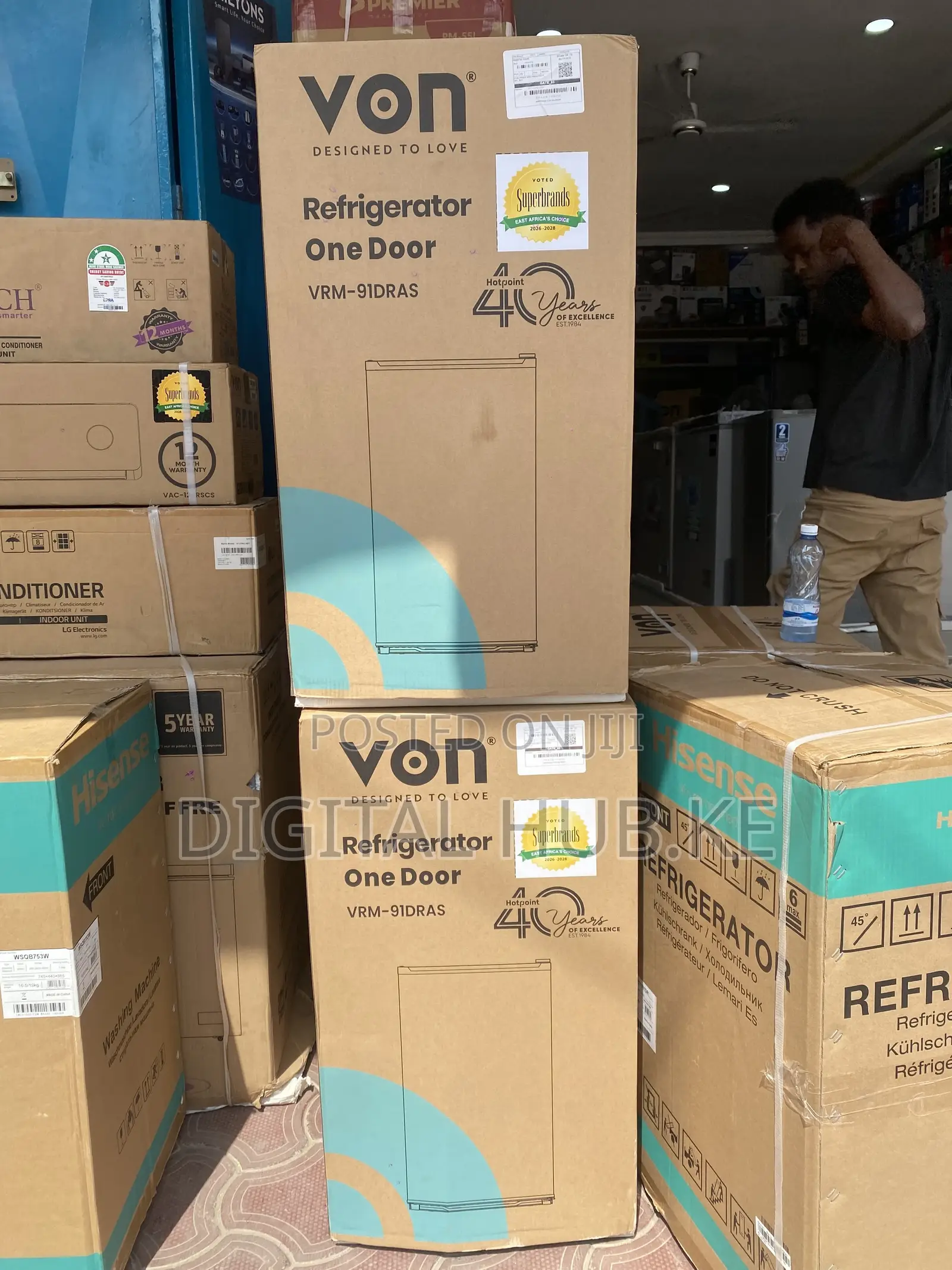 Von 90-Liter Single Door Mini Fridge