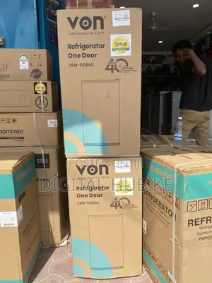 Von 90-Liter Single Door Mini Fridge