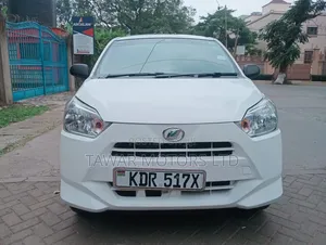 Daihatsu Mira 2017 White
